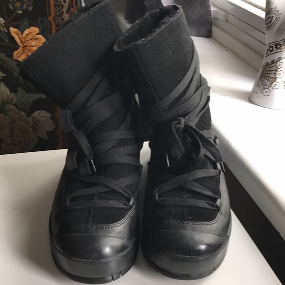 A7EIJE leather and shearling boots - Picture 4 of 10